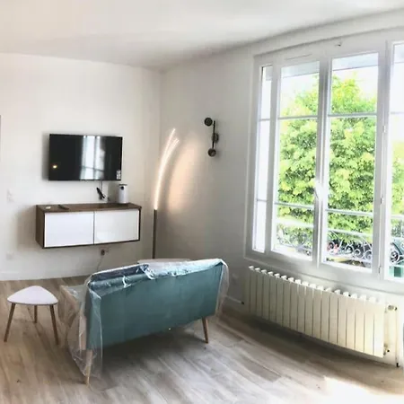 De Luxe Meuble ,clim Et Parking Options, Lave-linge *