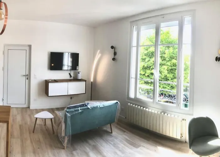 De Luxe Meublé ,clim Et Parking Options, Lave-linge *